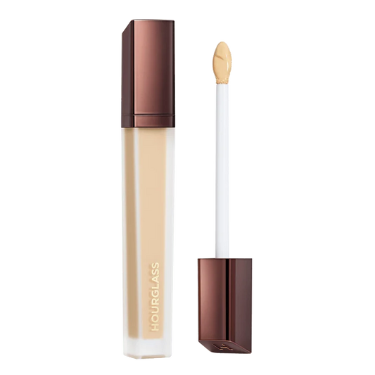 Hourglass concealer - oat
