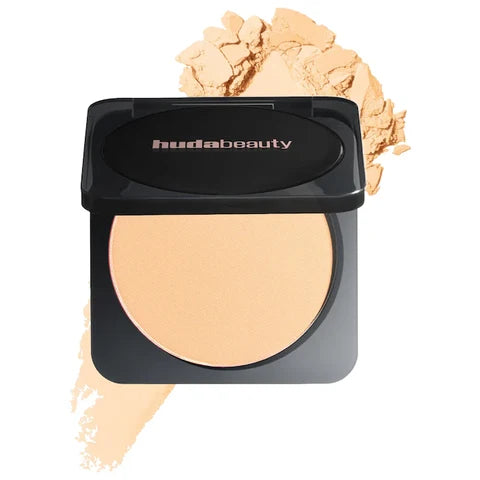 Huda Beauty Easy Bake Pressed Powder | banana bread